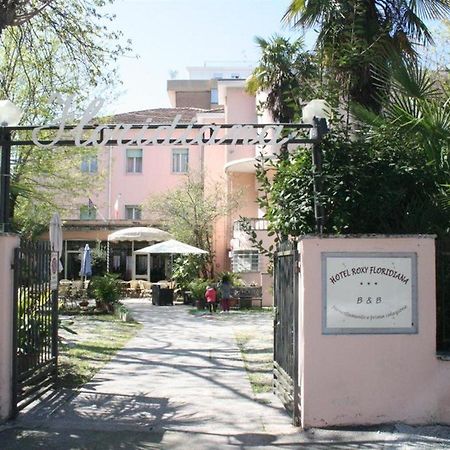 Hotel Roxy Floridiana Rimini Bagian luar foto
