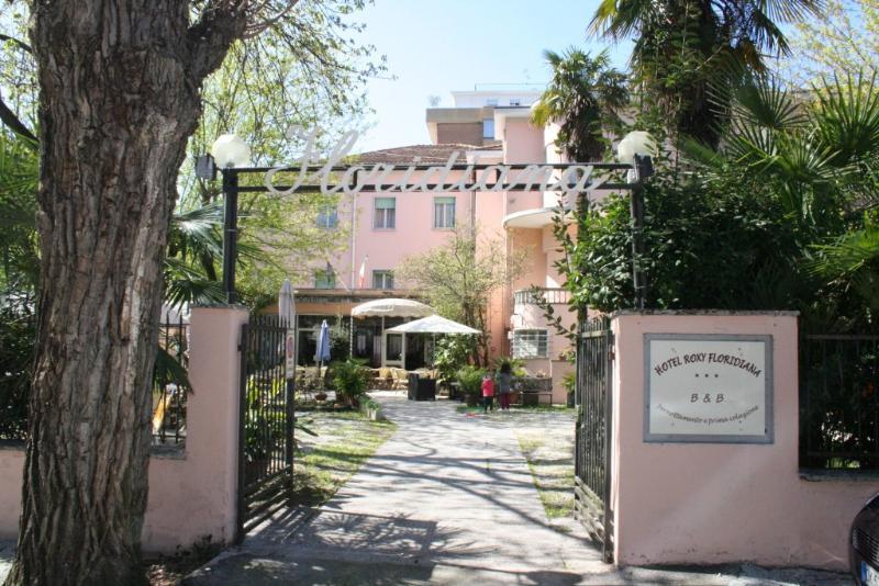 Hotel Roxy Floridiana Rimini Bagian luar foto